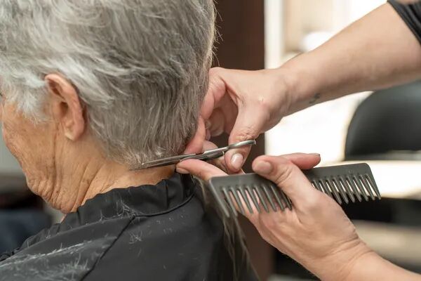 Nos Prestations - L'art de la coiffure personnalisée